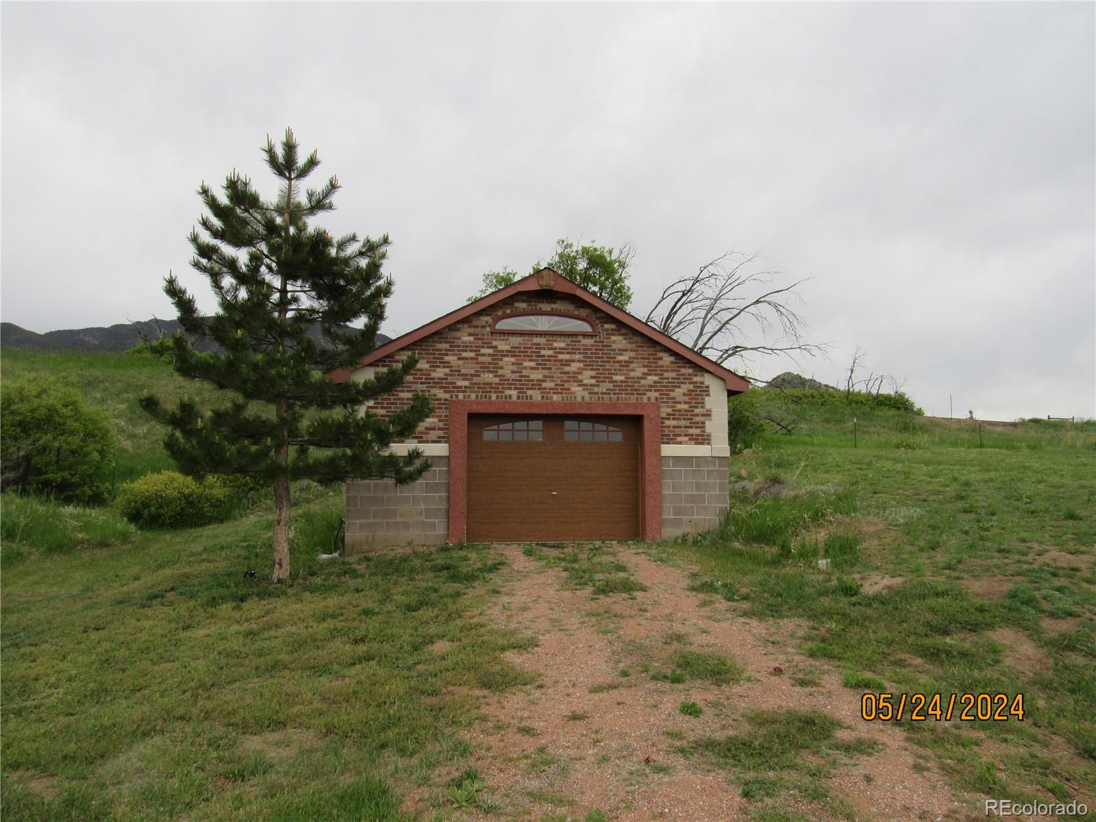 MLS Image #14 for 2075  greenwood road,wetmore, Colorado