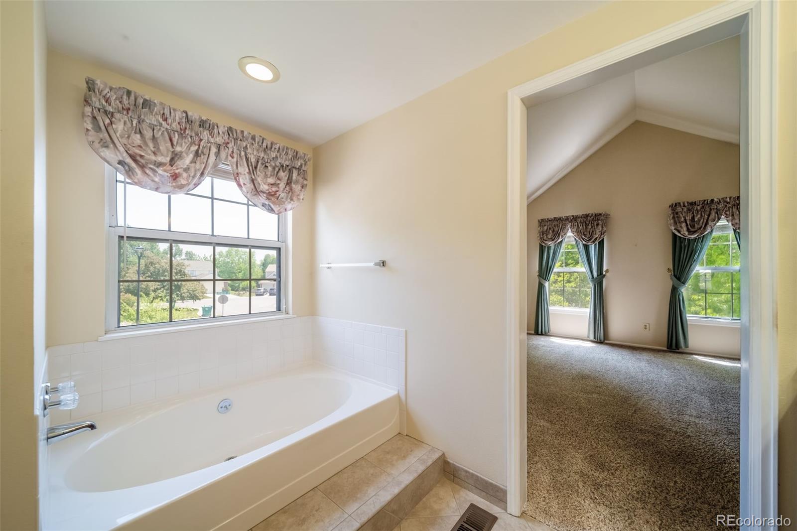 MLS Image #25 for 9516 w powers drive,littleton, Colorado