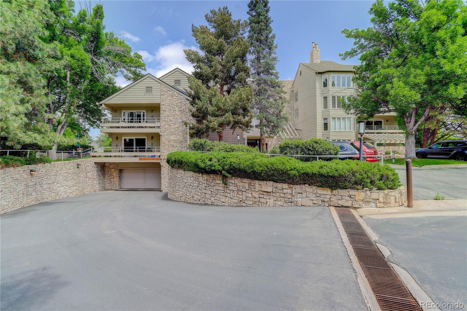 MLS Image #0 for 4605 s yosemite street 301,denver, Colorado