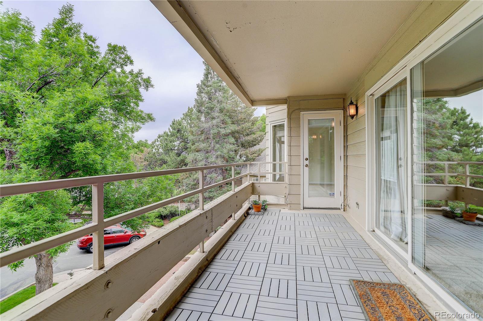 MLS Image #37 for 4605 s yosemite street 301,denver, Colorado