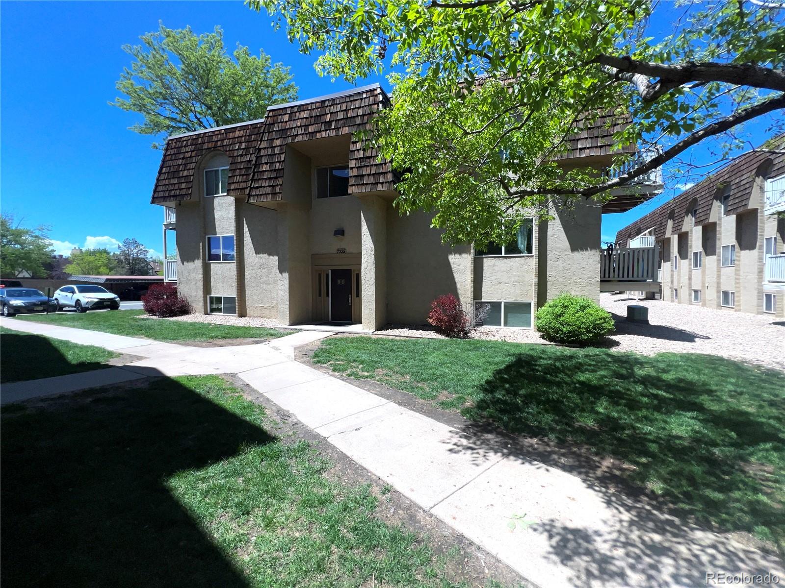 MLS Image #4 for 7335 e quincy avenue,denver, Colorado