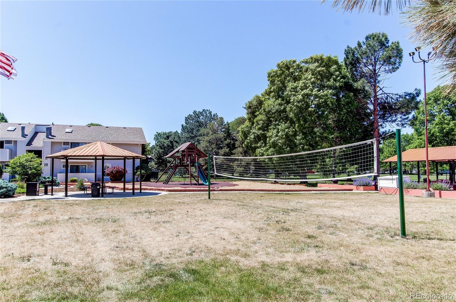 MLS Image #17 for 10150 e virginia avenue,denver, Colorado