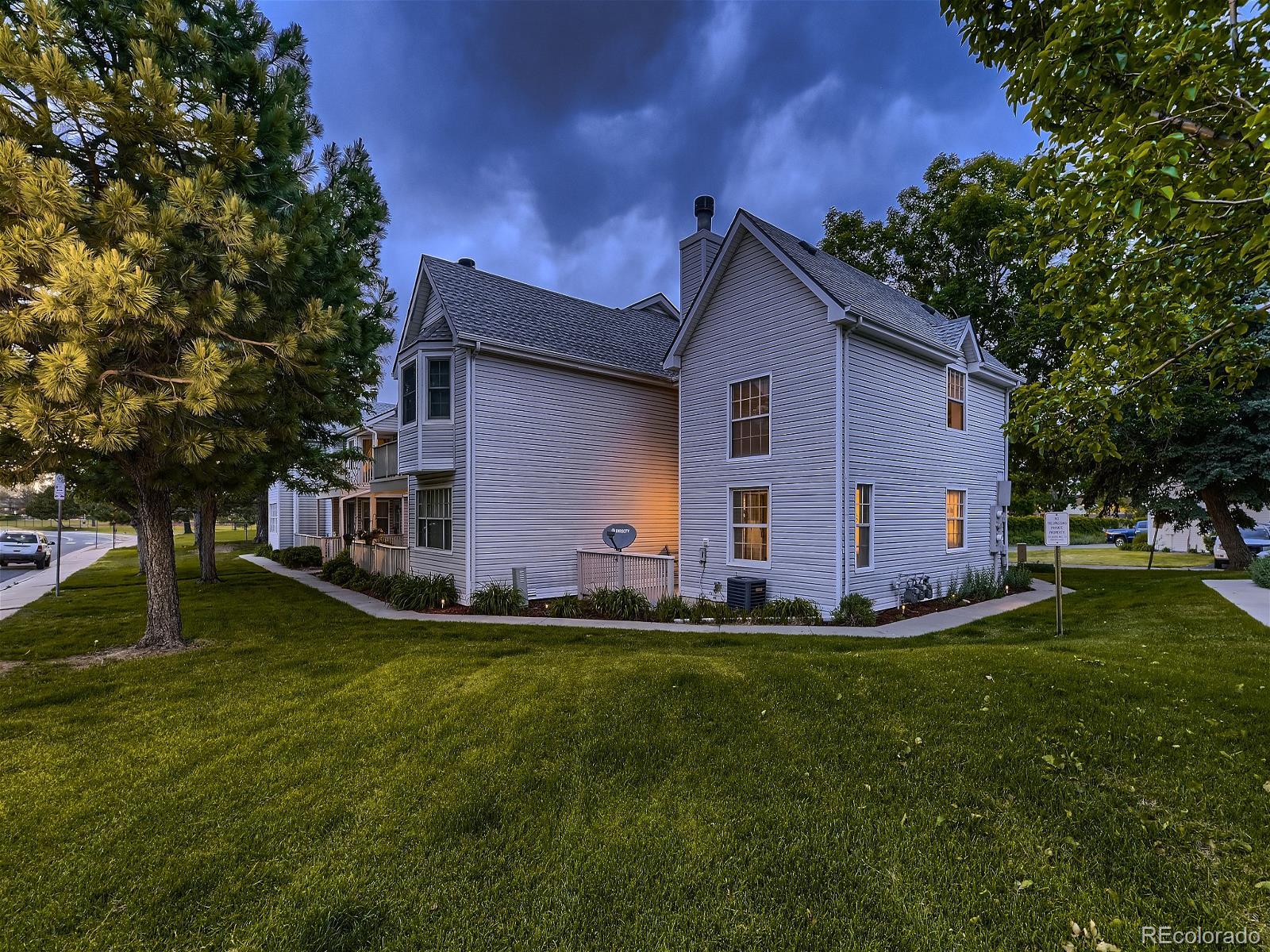 MLS Image #25 for 12513 e pacific circle a,aurora, Colorado