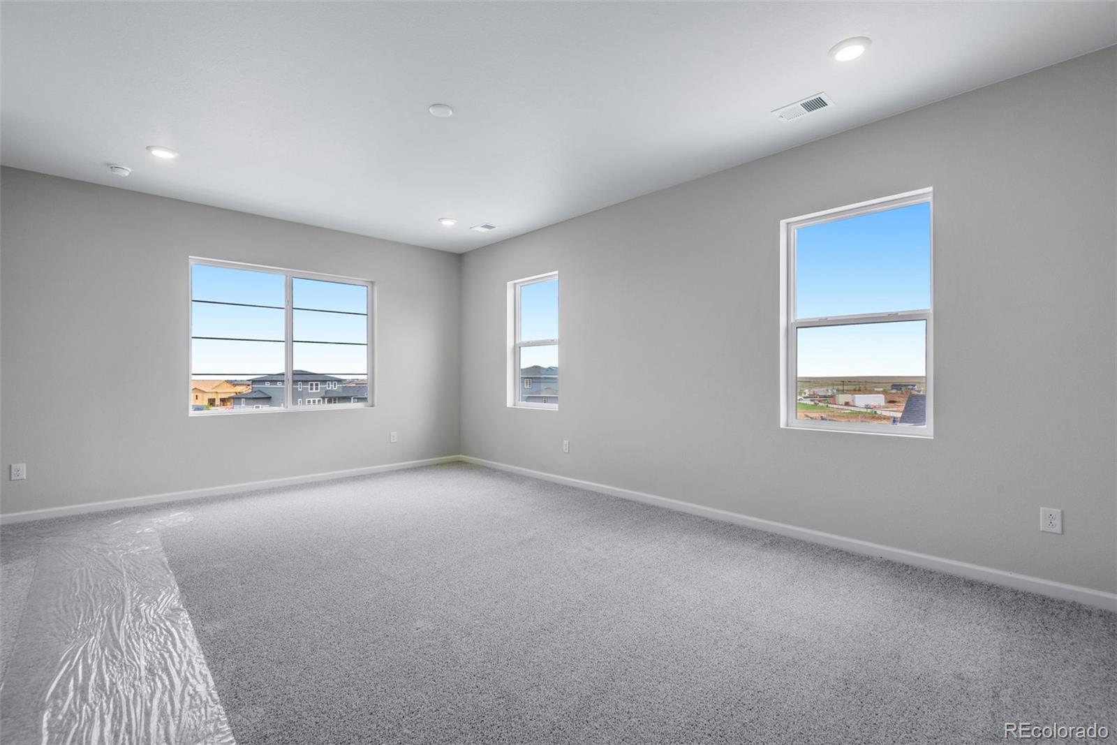 MLS Image #18 for 24801 e 33rd drive,aurora, Colorado