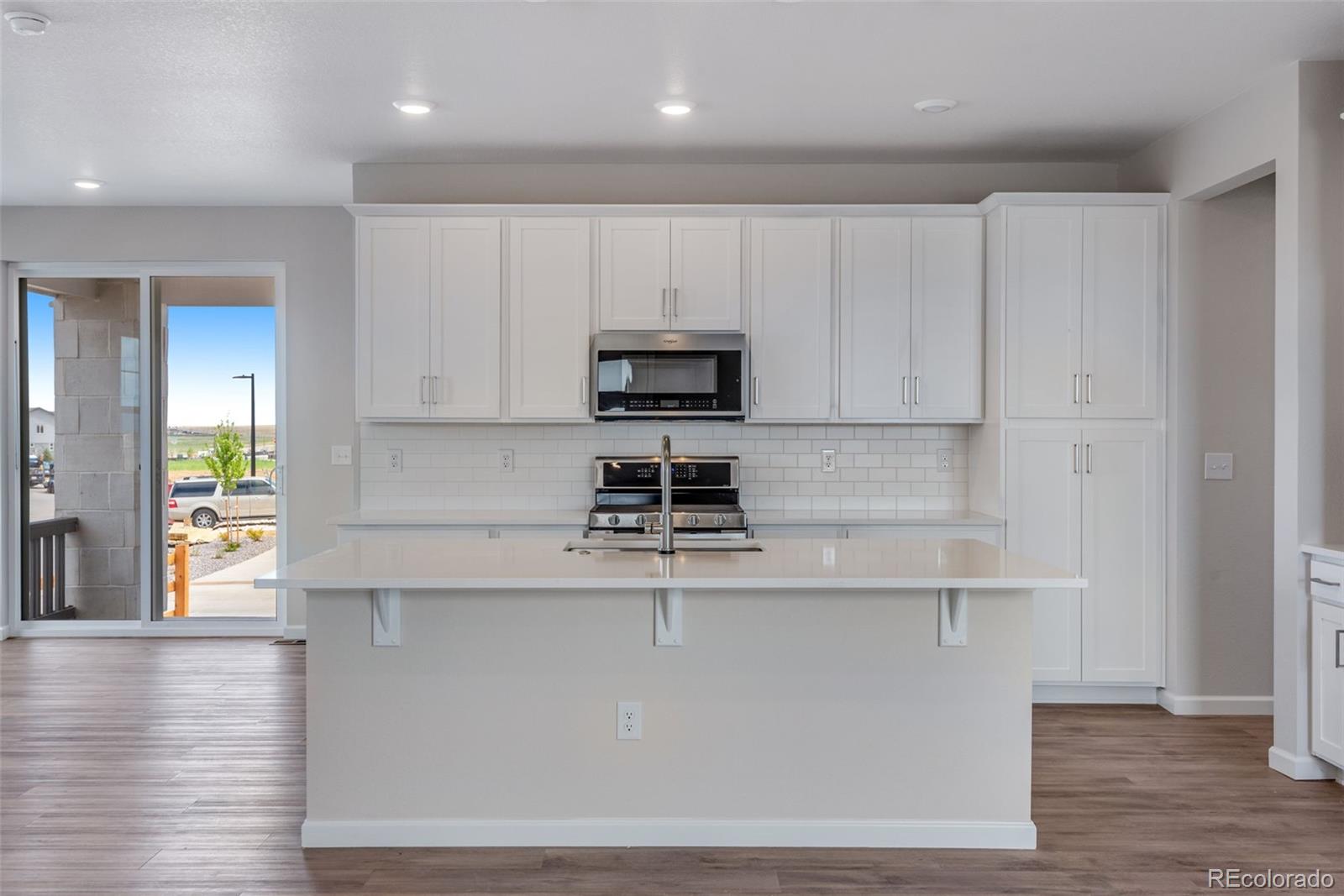 MLS Image #5 for 24801 e 33rd drive,aurora, Colorado