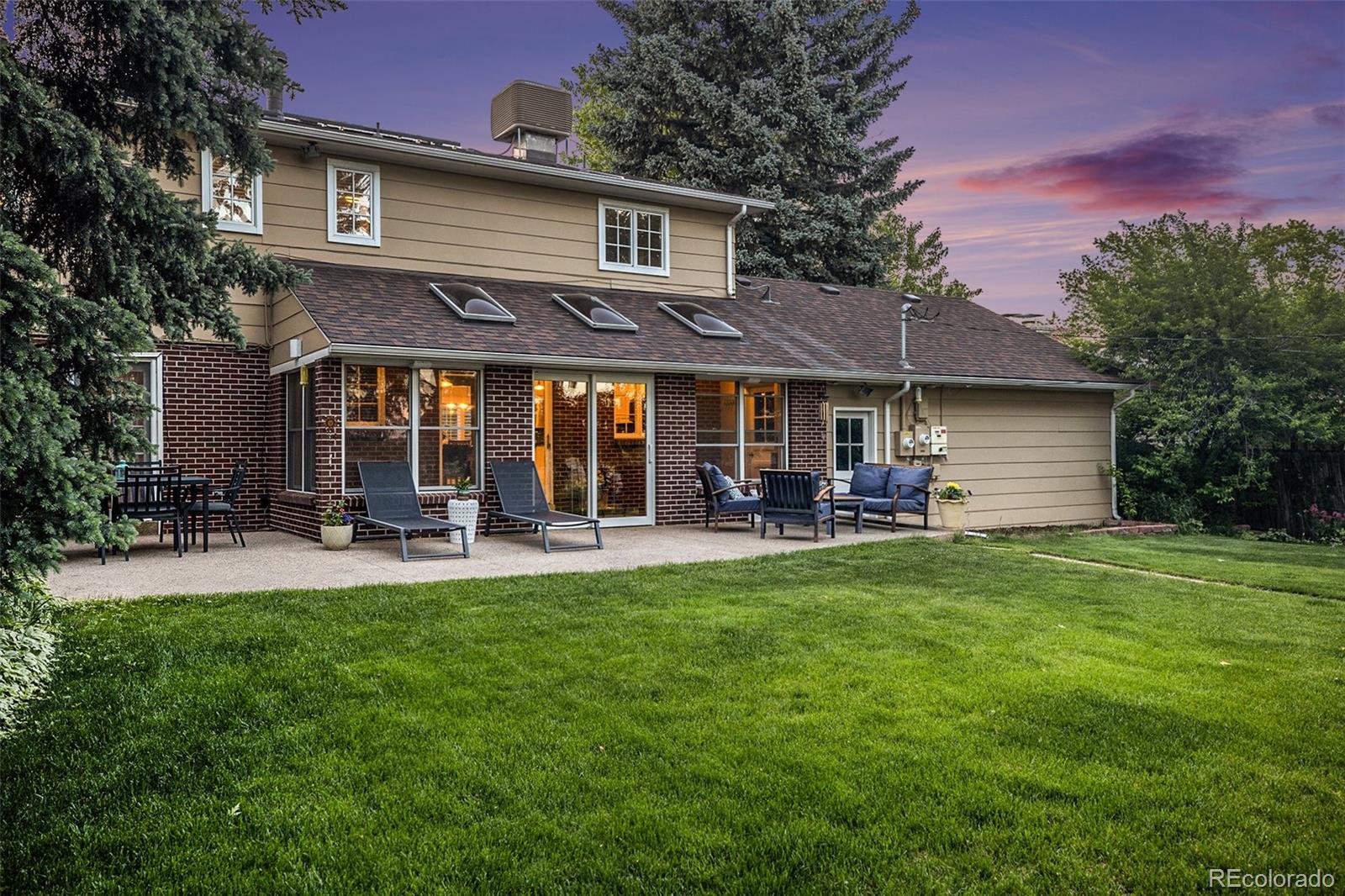 MLS Image #32 for 3930 s hillcrest drive,denver, Colorado