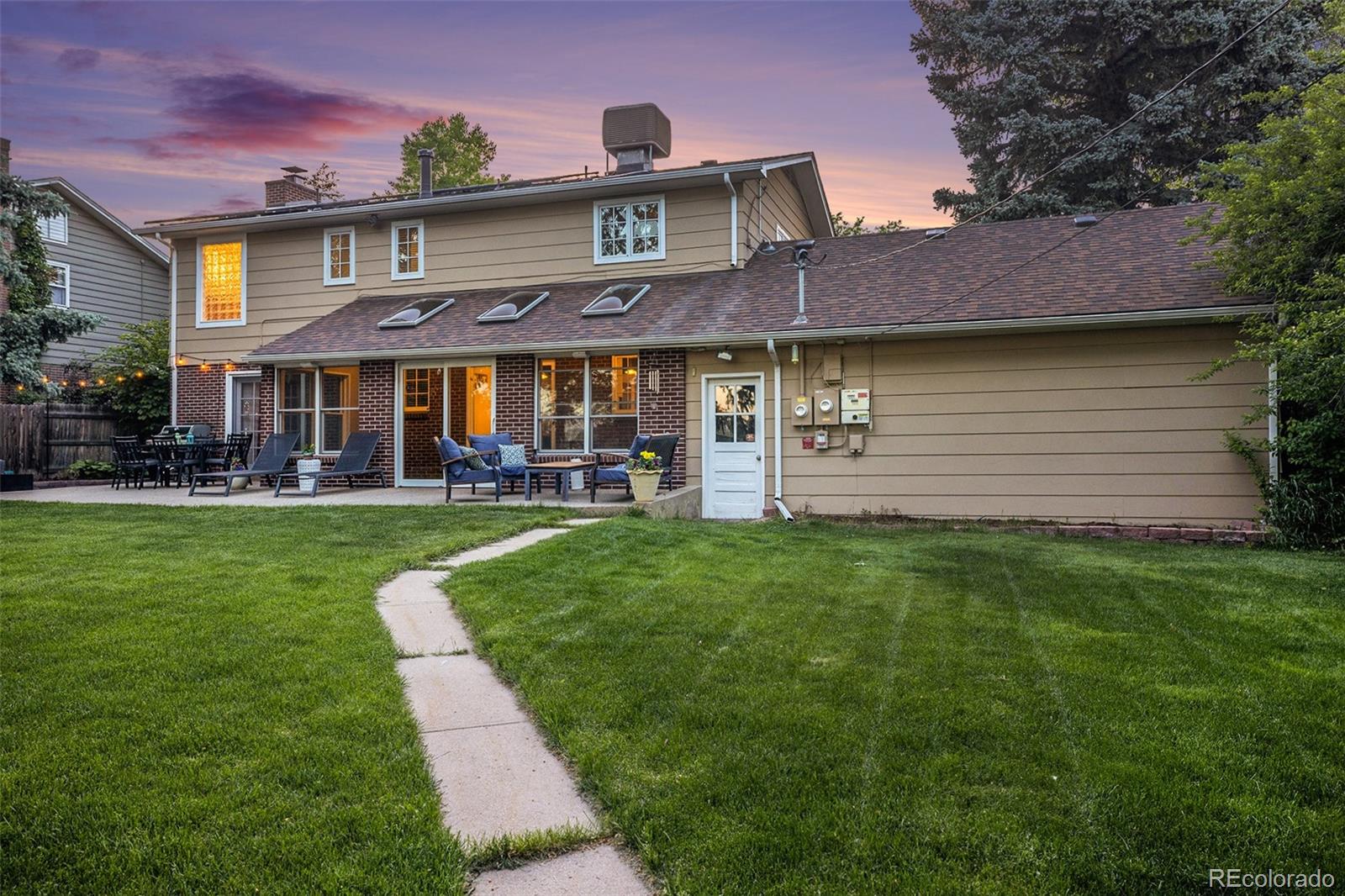 MLS Image #43 for 3930 s hillcrest drive,denver, Colorado