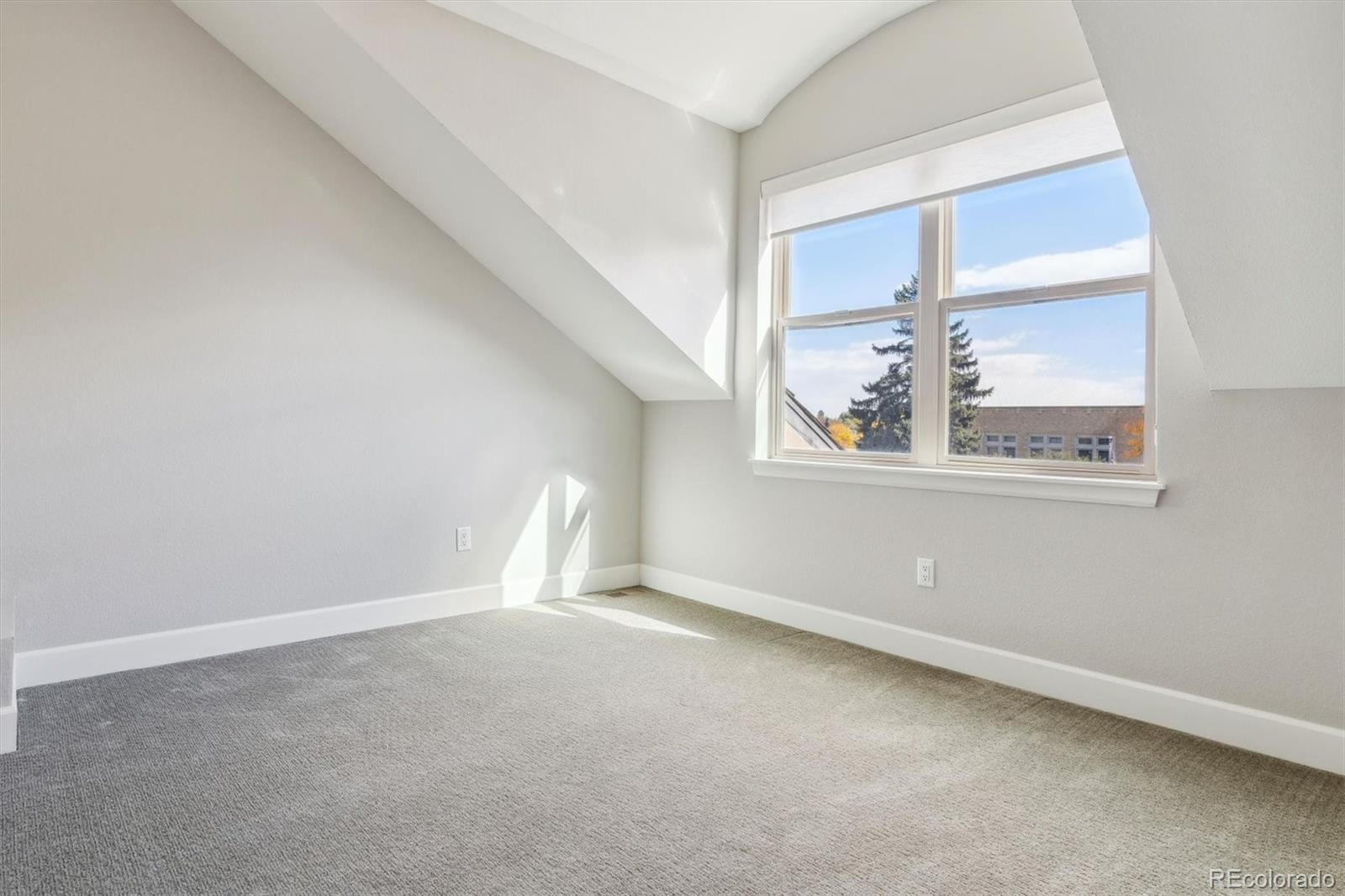 MLS Image #41 for 853  elm street,denver, Colorado