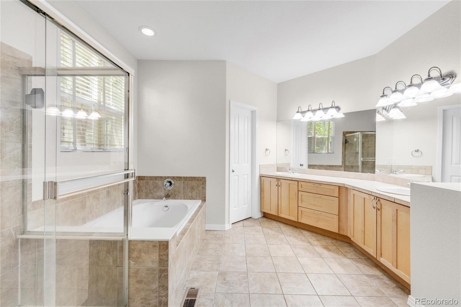 MLS Image #23 for 14039  fairwind lane,broomfield, Colorado