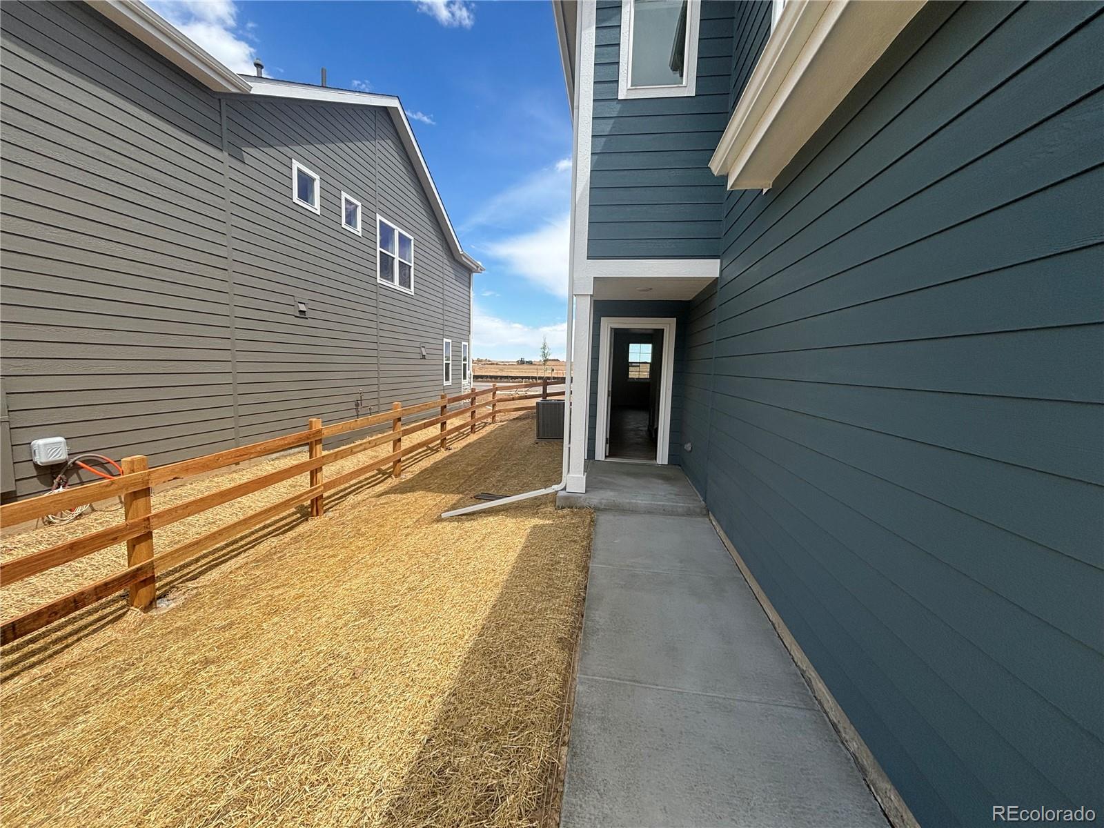 MLS Image #23 for 28468 e 8th place,watkins, Colorado