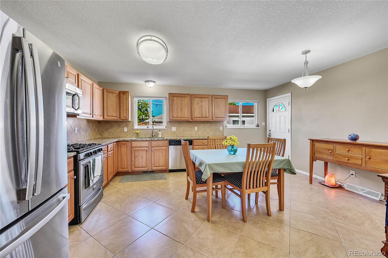 MLS Image #6 for 645 s dale court,denver, Colorado