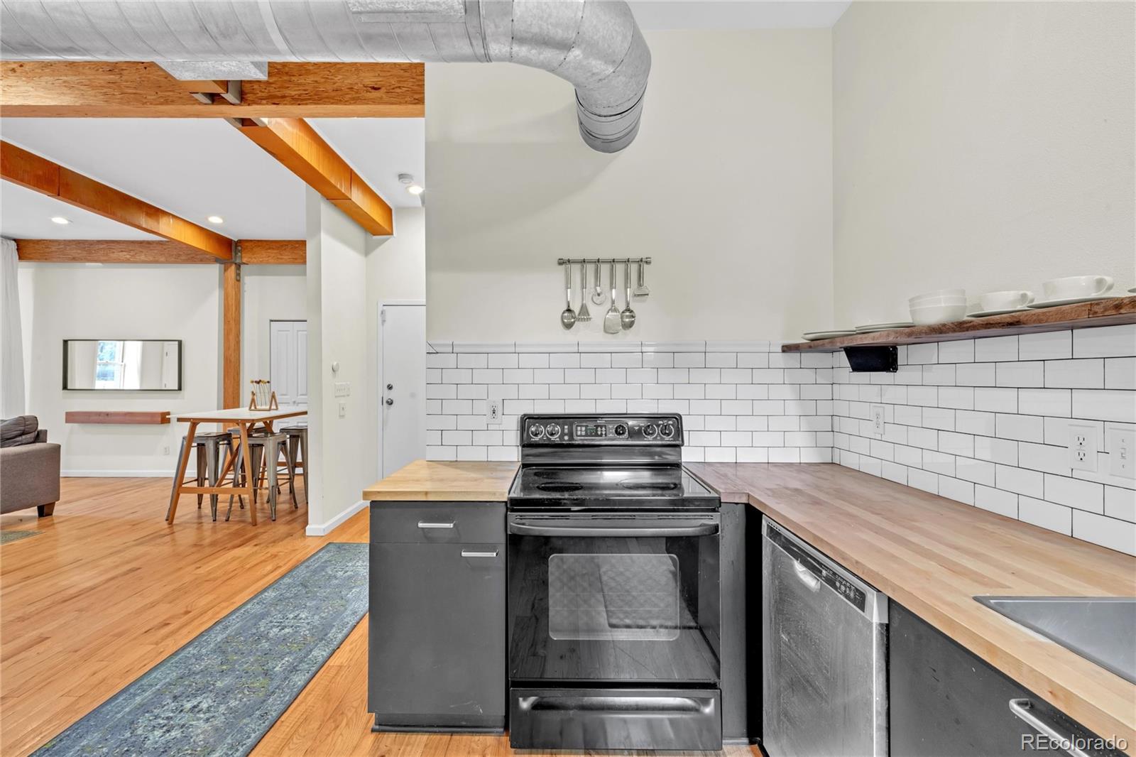 MLS Image #17 for 2953  wyandot street,denver, Colorado