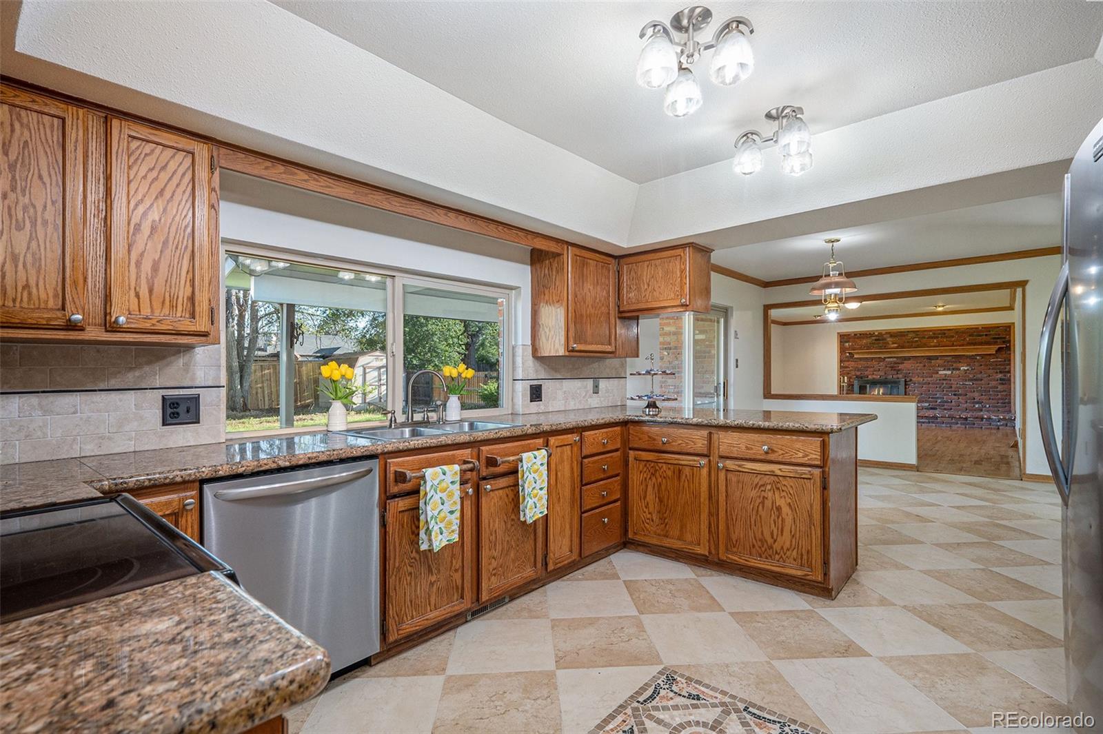 MLS Image #10 for 6754 w hinsdale place,littleton, Colorado