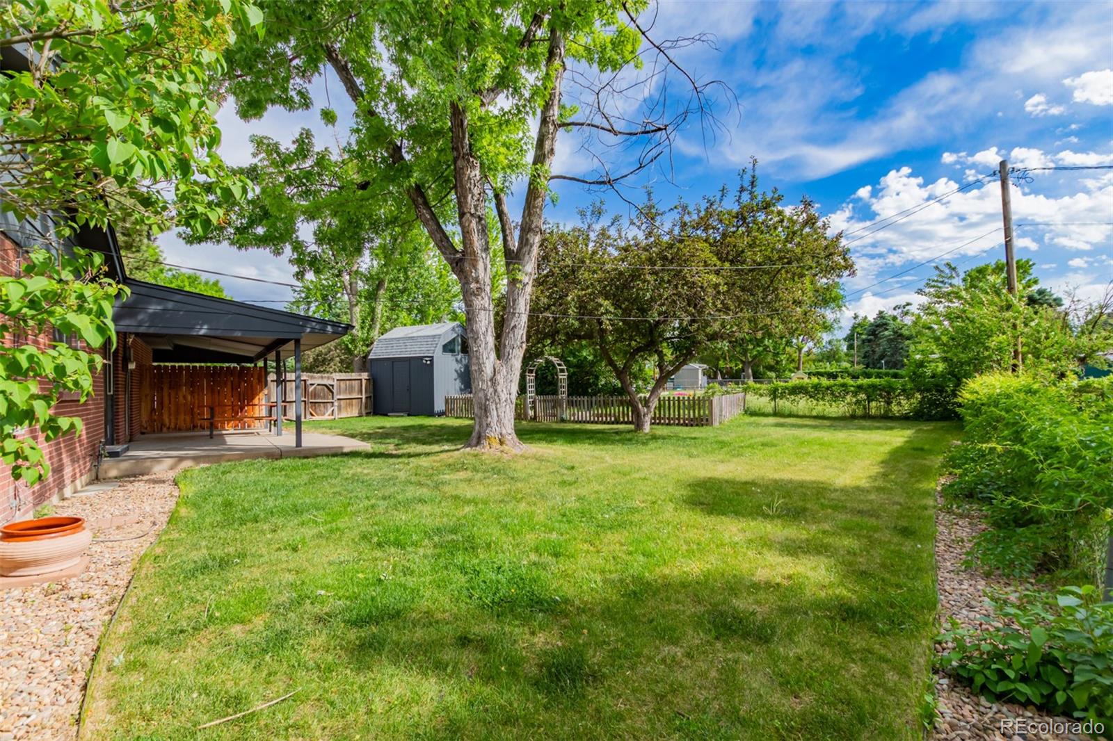 MLS Image #41 for 1988 e panama drive,centennial, Colorado