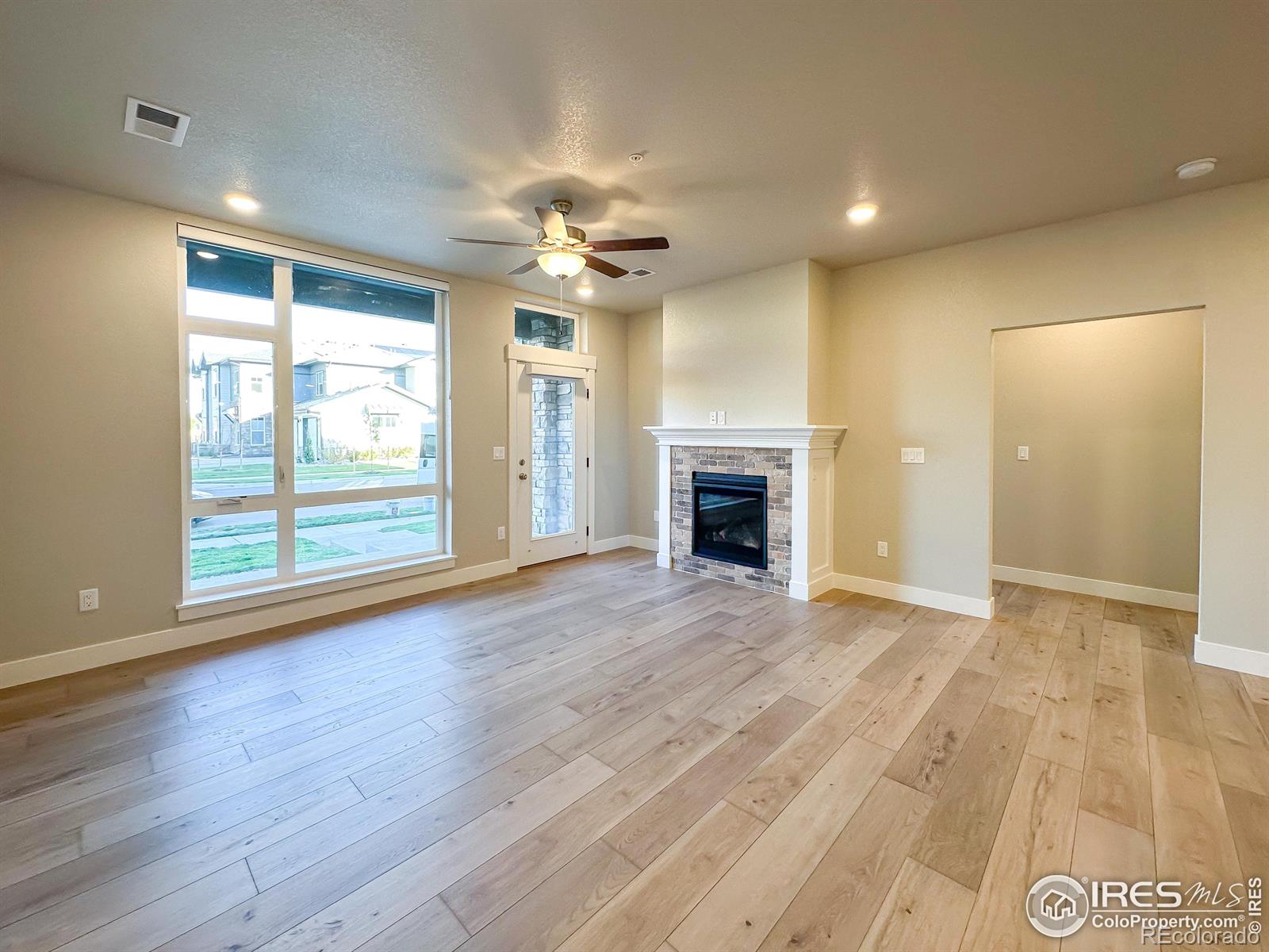 MLS Image #8 for 235  high point drive,longmont, Colorado
