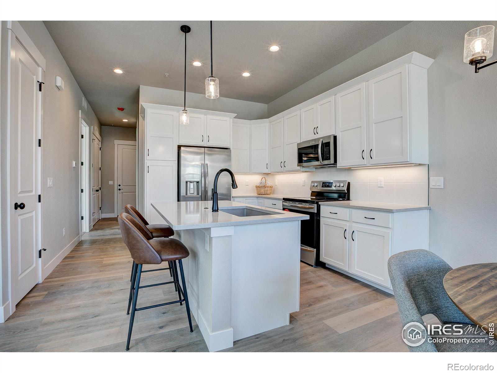 MLS Image #1 for 208  high point drive,longmont, Colorado