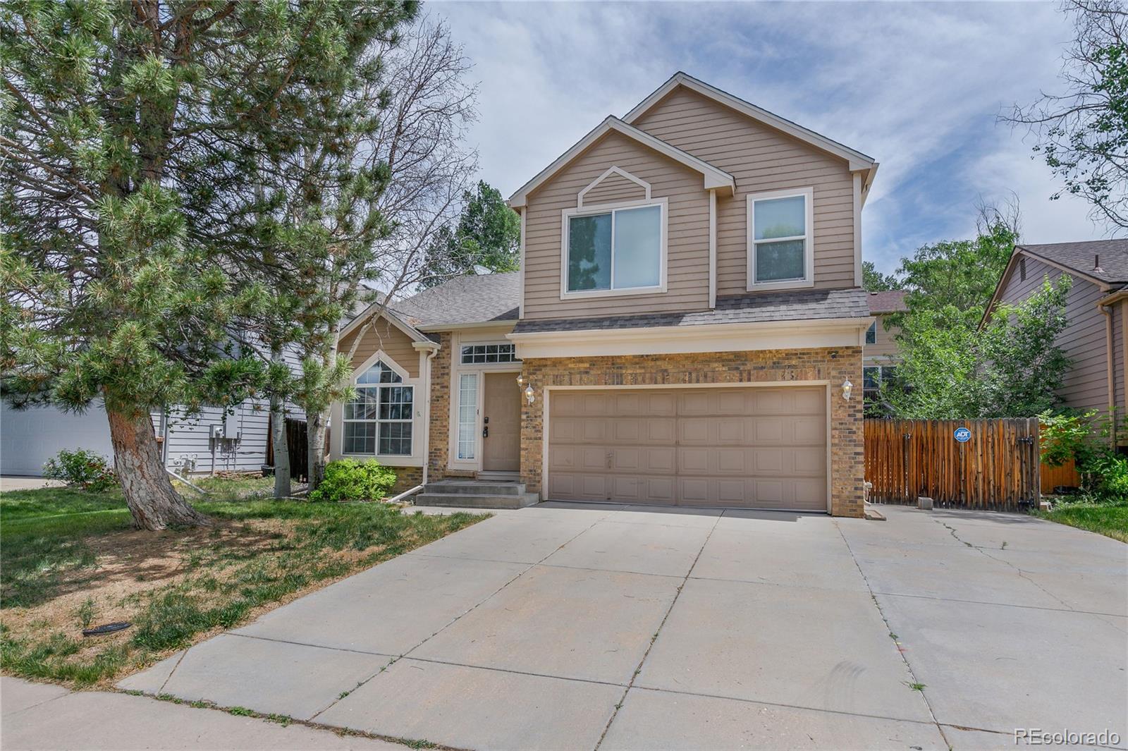 MLS Image #0 for 3214 s bahama street,aurora, Colorado