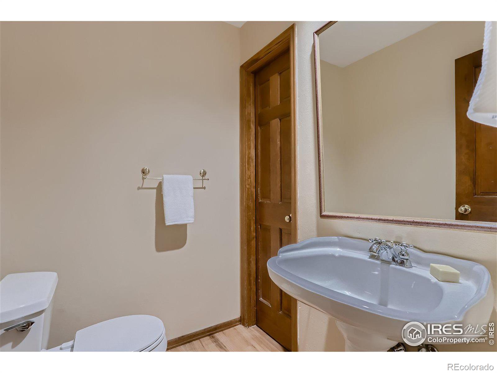 MLS Image #12 for 124  deer trail circle,boulder, Colorado