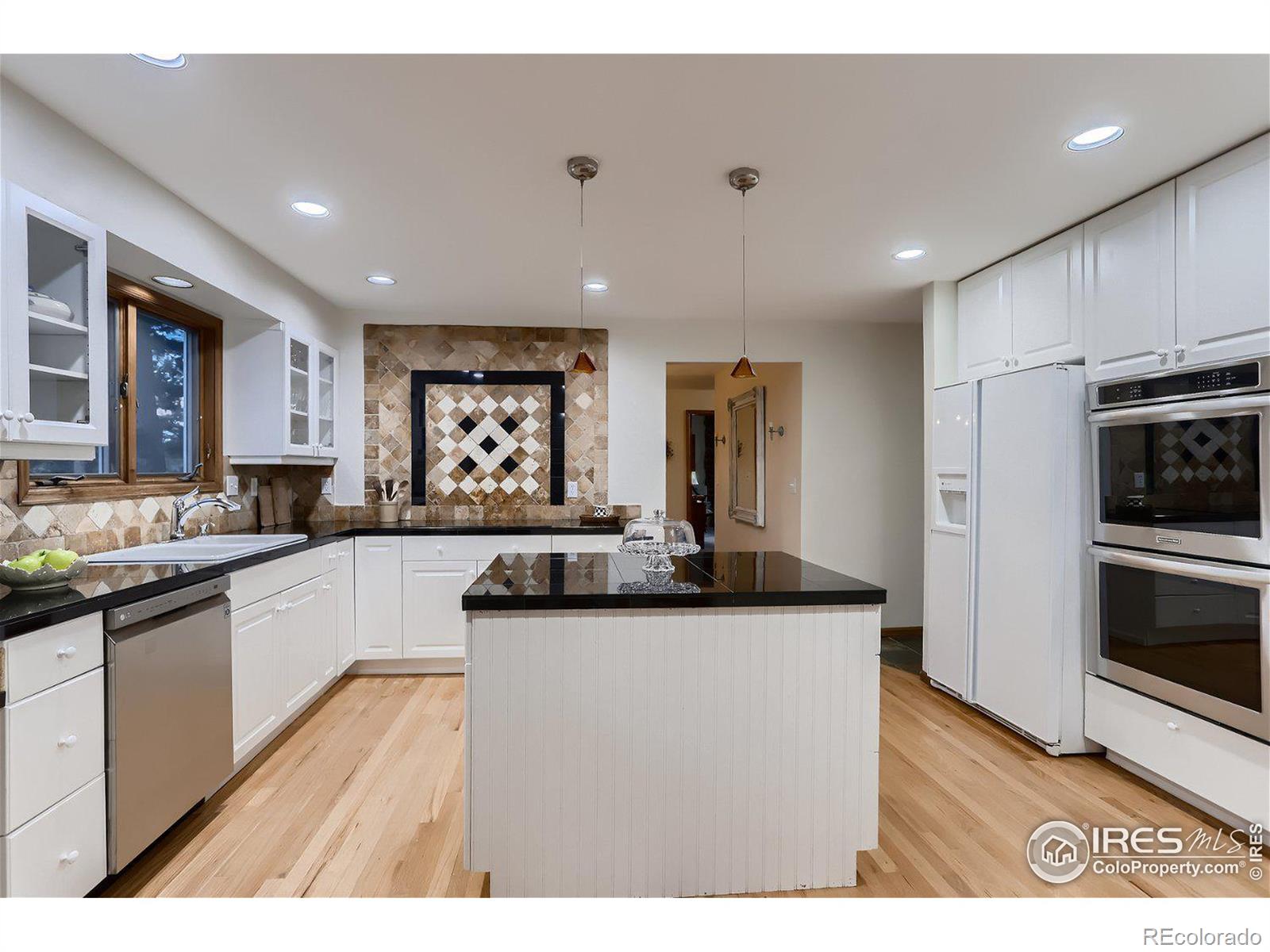 MLS Image #6 for 124  deer trail circle,boulder, Colorado