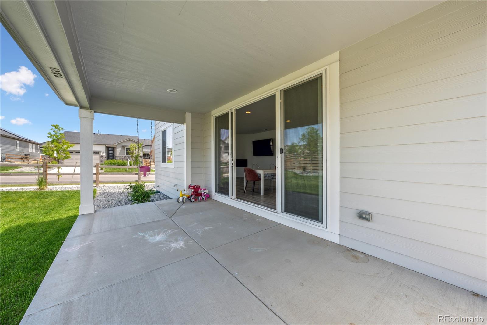 MLS Image #18 for 24281 e 40th avenue,aurora, Colorado