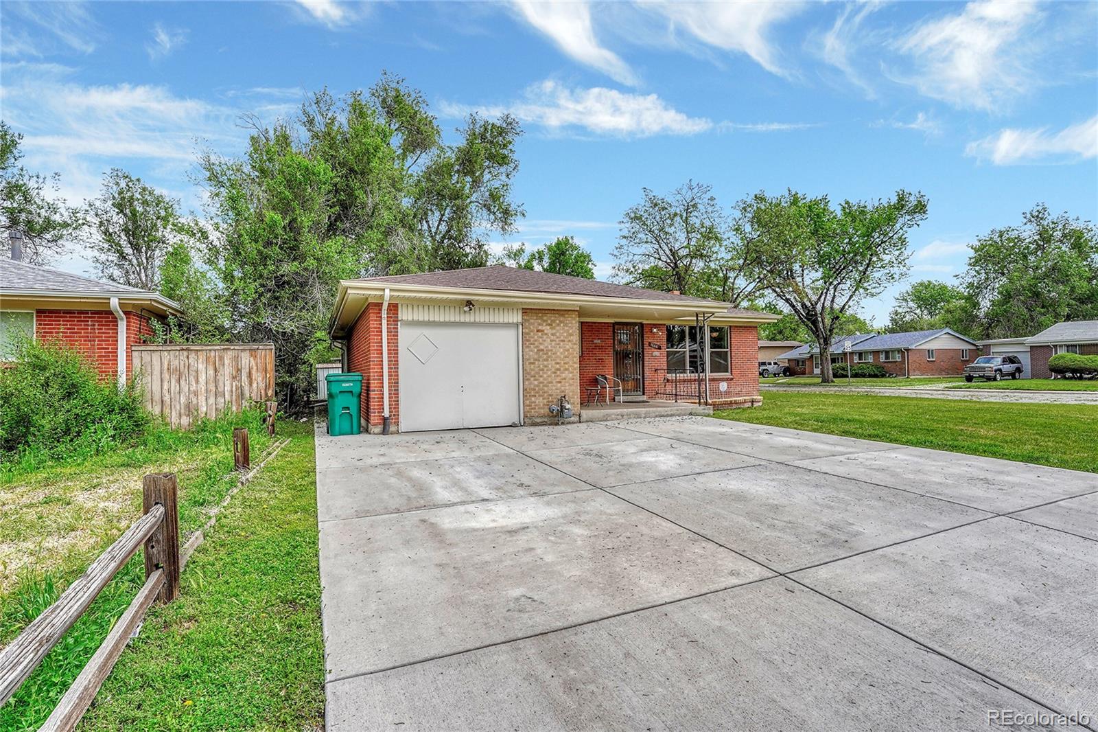 MLS Image #2 for 12581 e 31st avenue,aurora, Colorado