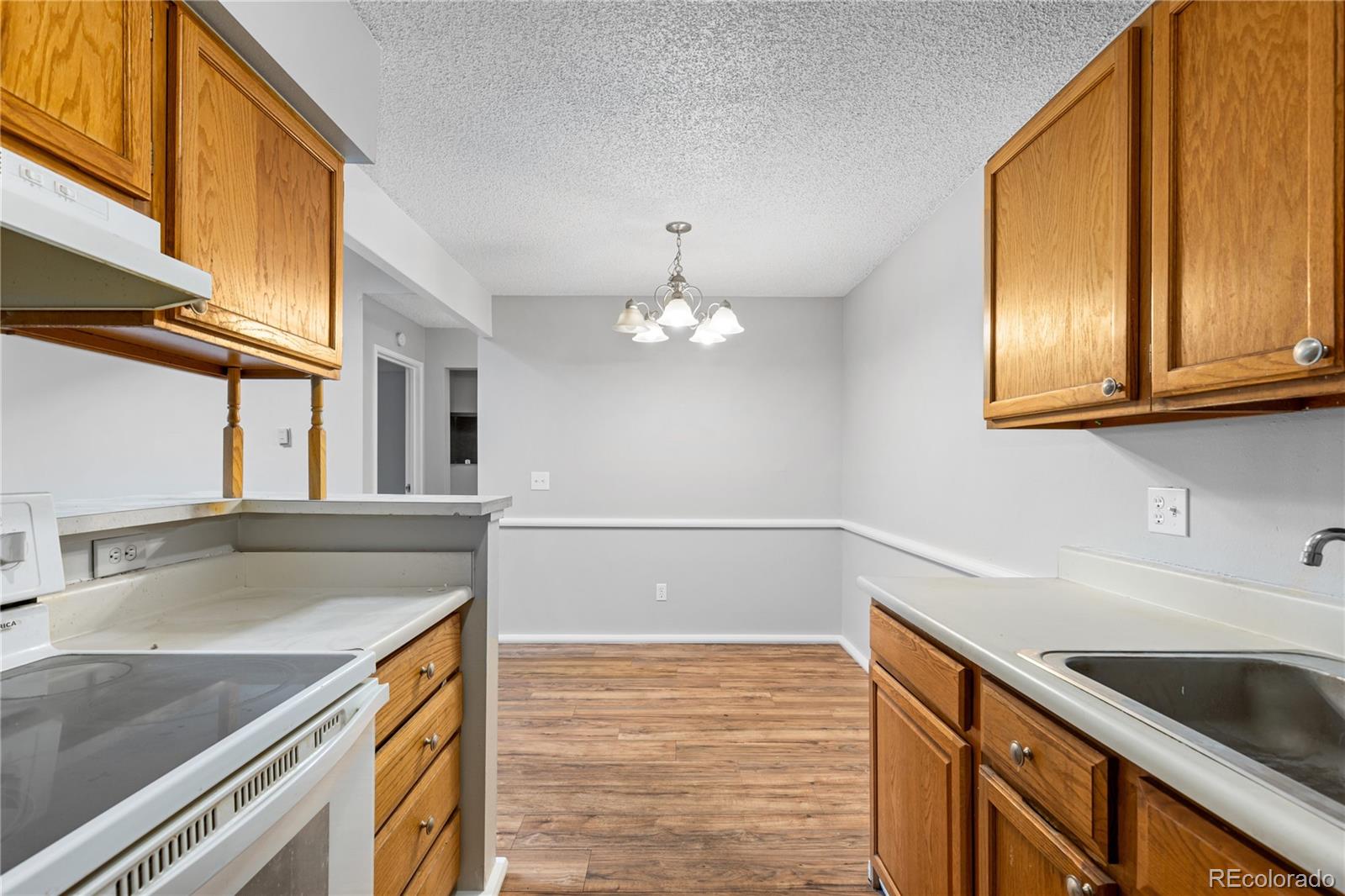 MLS Image #12 for 10150 e virginia avenue,denver, Colorado