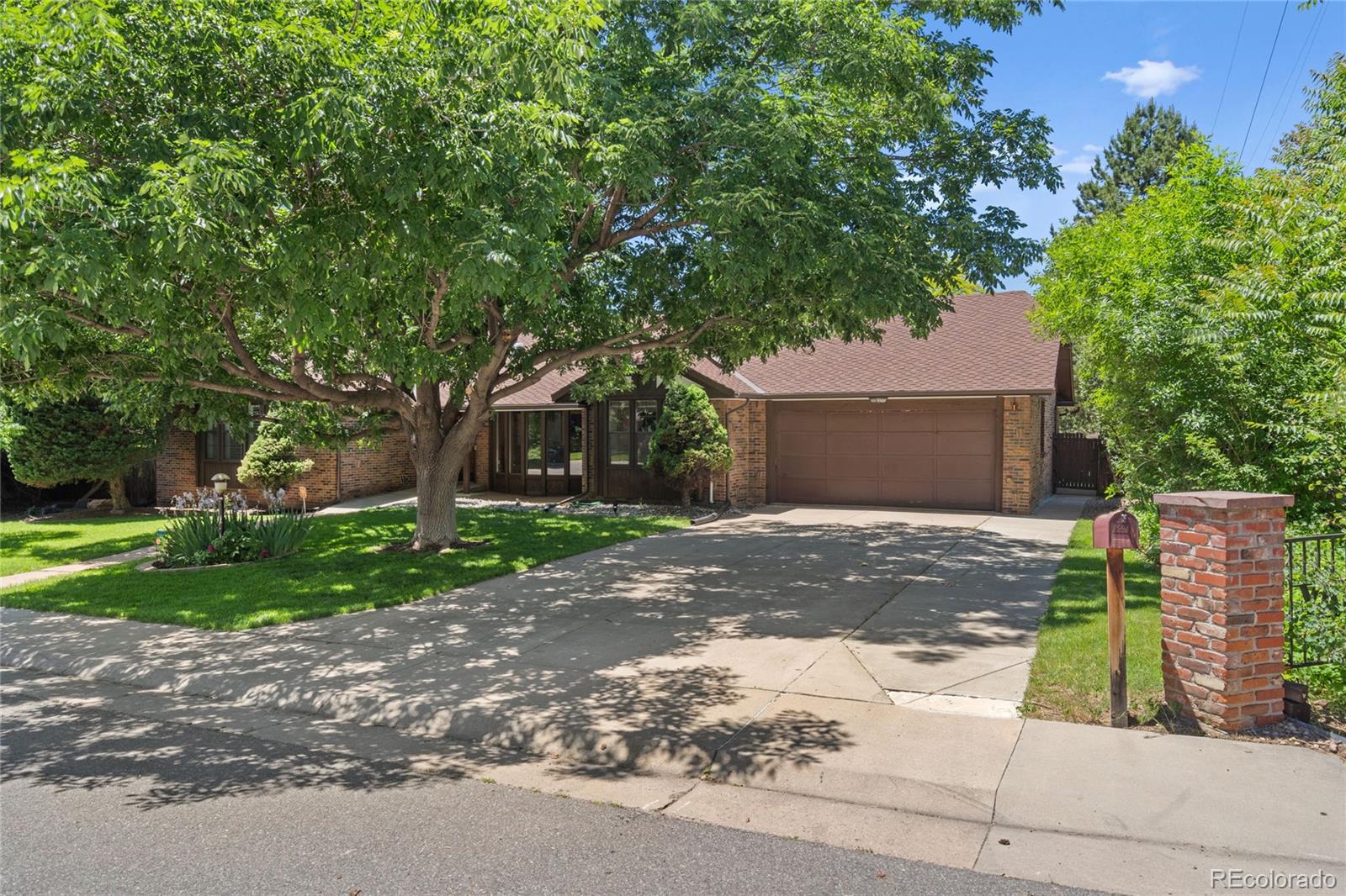 MLS Image #2 for 2607 s eudora place,denver, Colorado