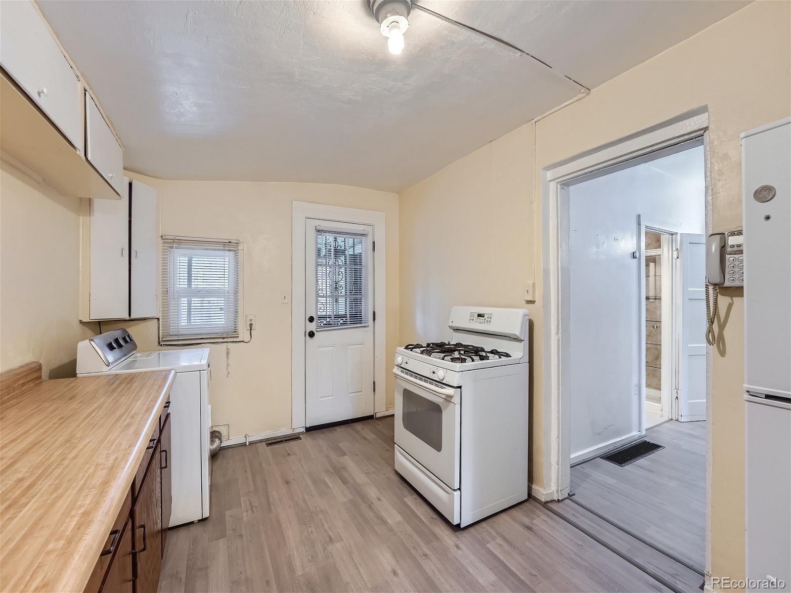 MLS Image #11 for 4518  milwaukee street,denver, Colorado