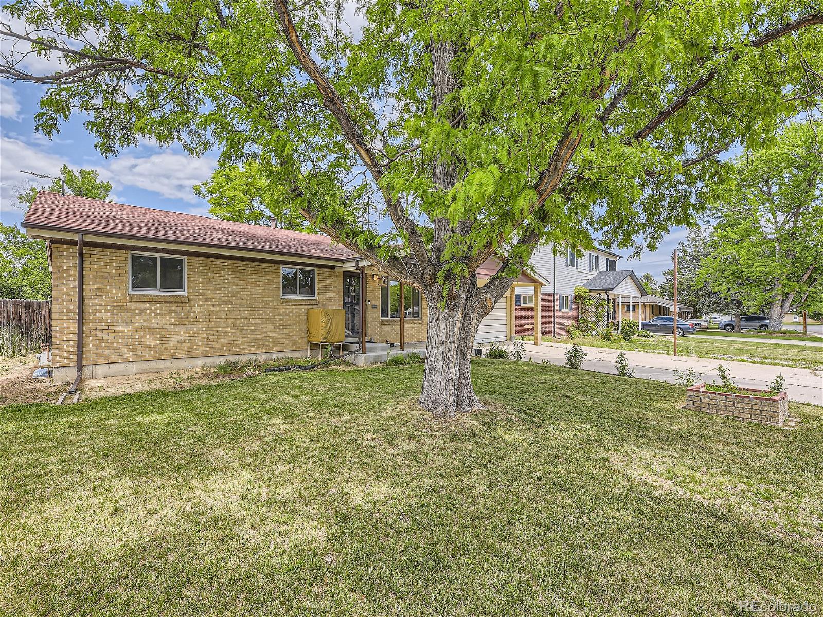 CMA Image for 6925 W Colorado Drive,Lakewood, Colorado