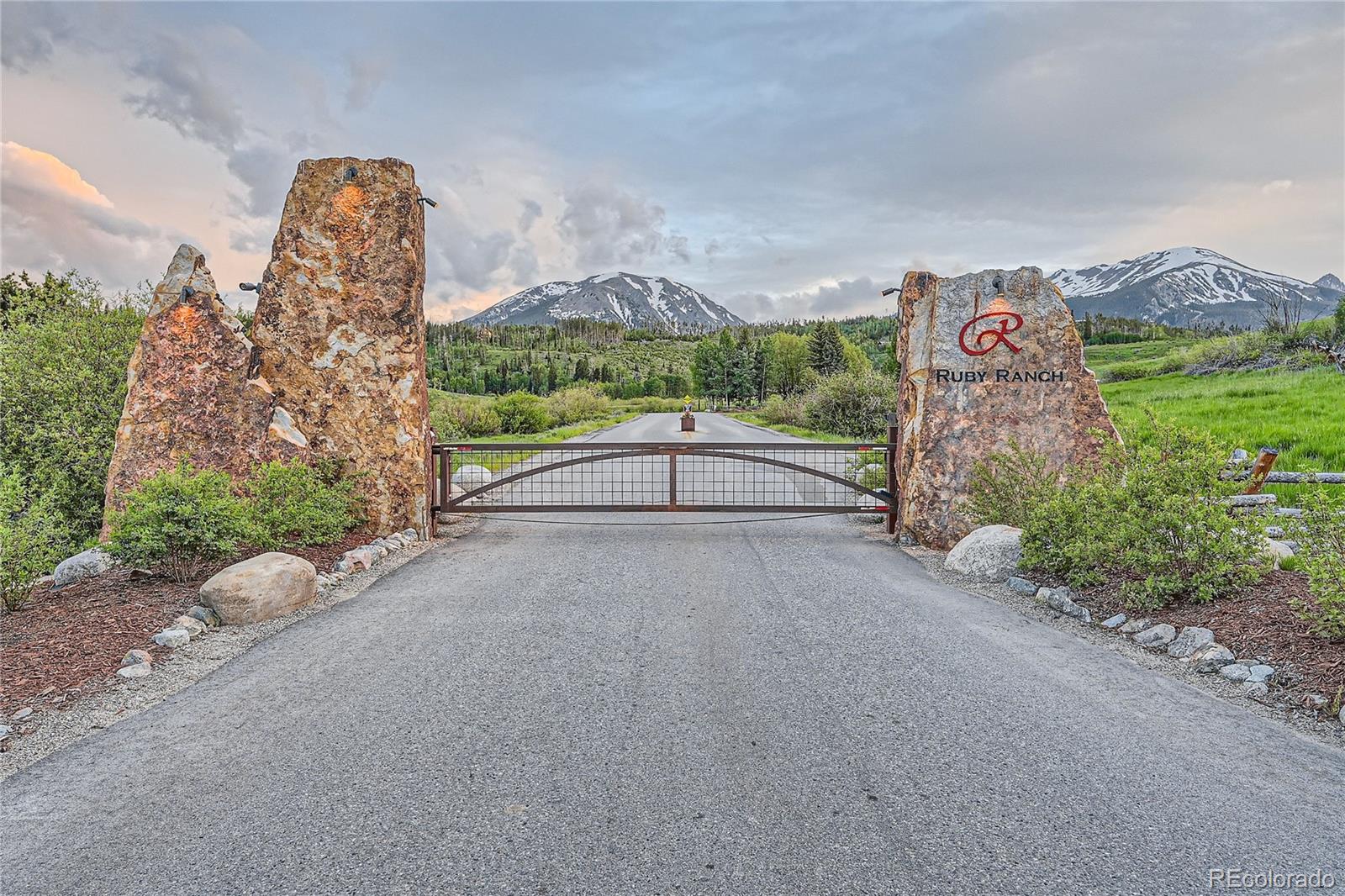 MLS Image #1 for 198  topaz road,silverthorne, Colorado