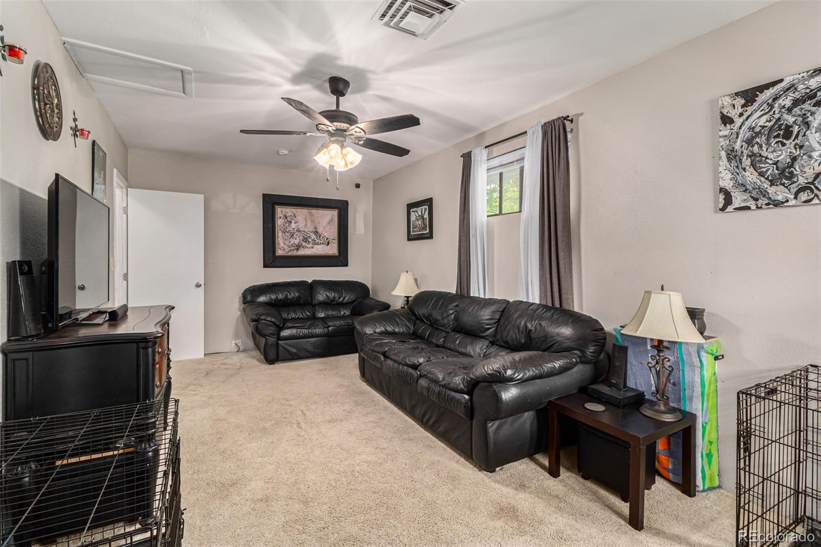 MLS Image #16 for 2612  meadowbrook drive,denver, Colorado