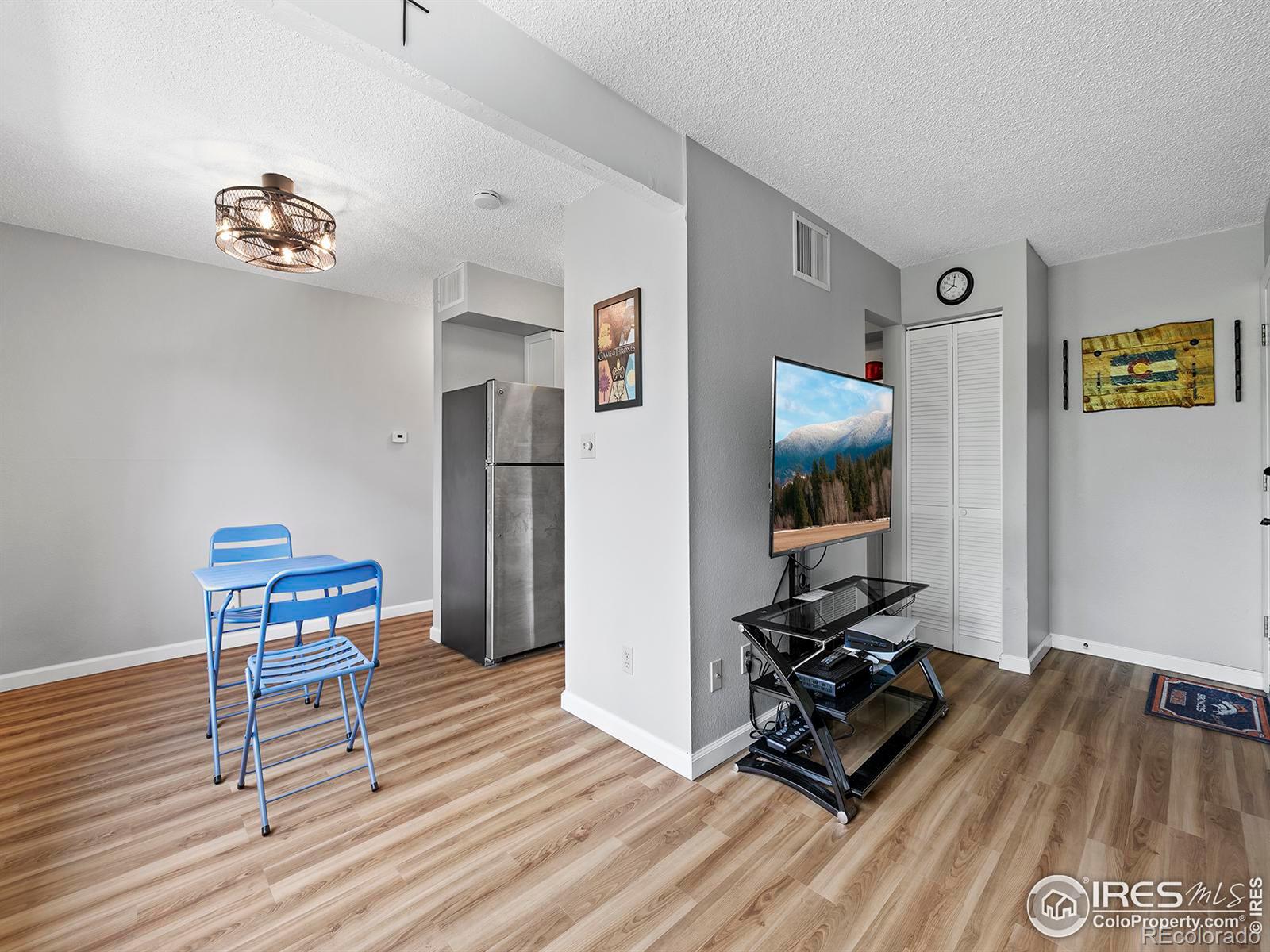 MLS Image #8 for 1705  heatheridge road,fort collins, Colorado