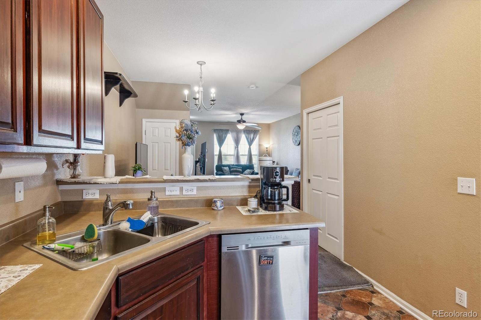 MLS Image #12 for 15612 e 96th way,commerce city, Colorado