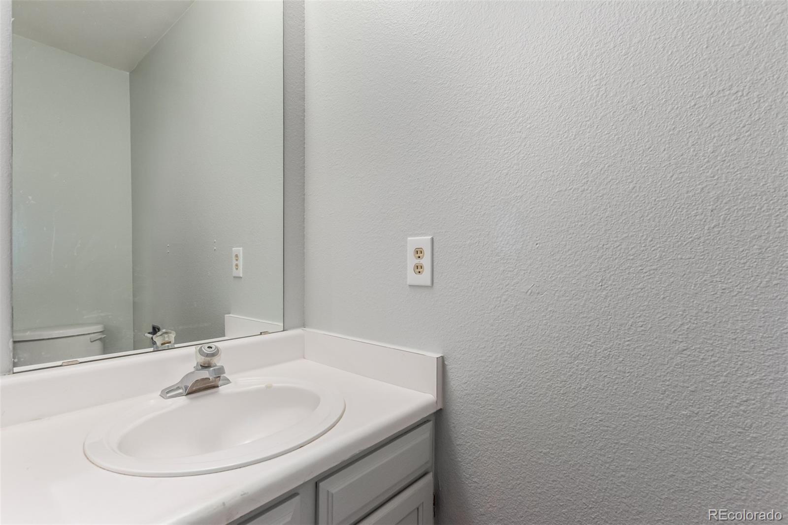 MLS Image #14 for 1653 s blackhawk way,aurora, Colorado