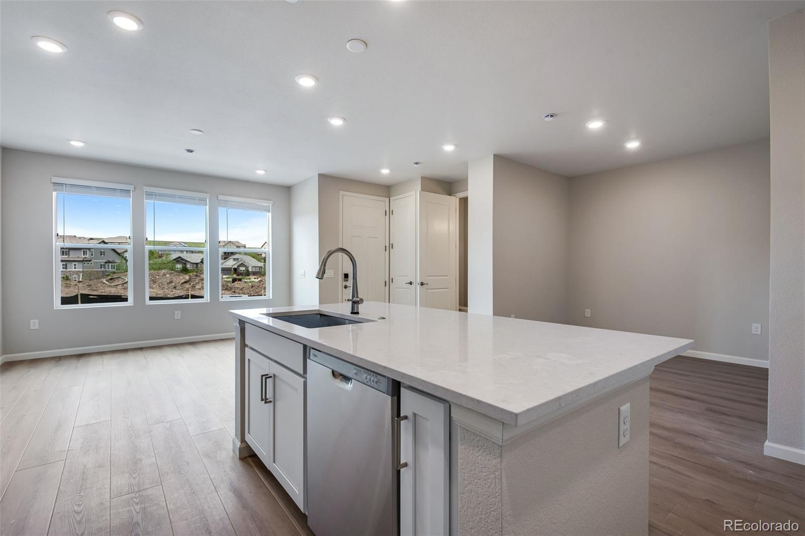 MLS Image #12 for 16757 w 93rd place,arvada, Colorado