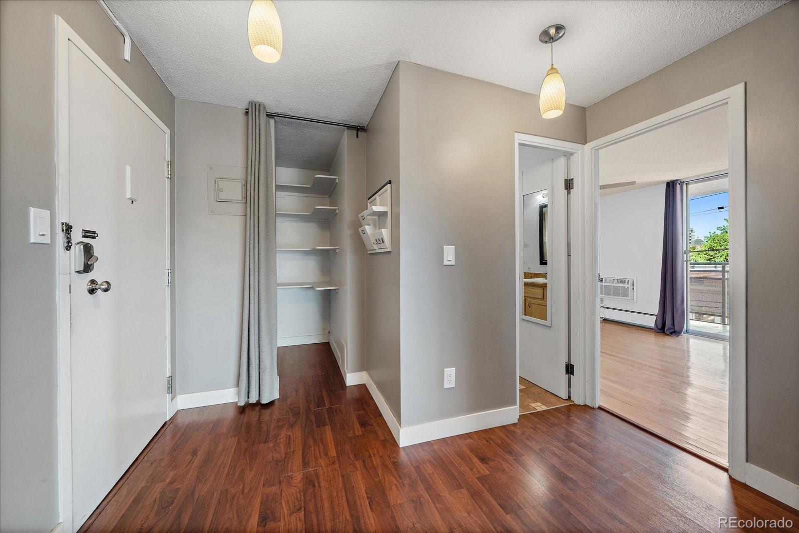 MLS Image #19 for 909 n lafayette street 304,denver, Colorado