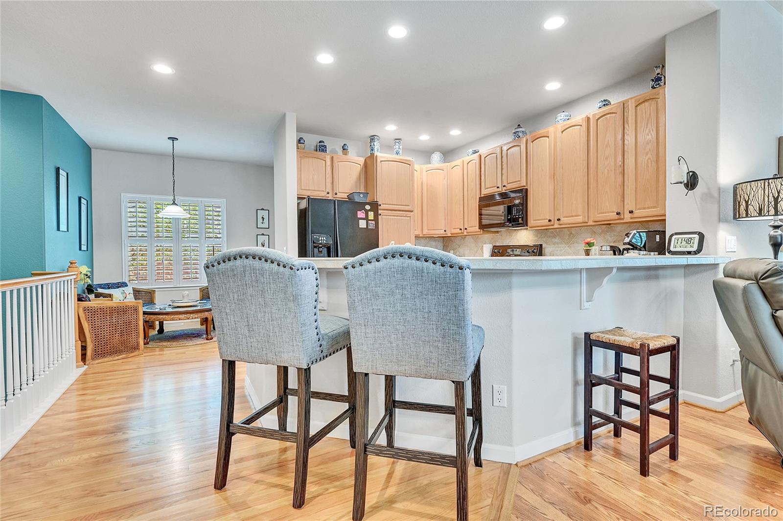 MLS Image #2 for 7193 s versailles way,aurora, Colorado