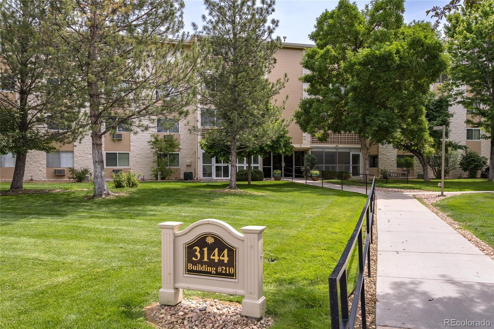 MLS Image #0 for 3144 s wheeling way 209,aurora, Colorado