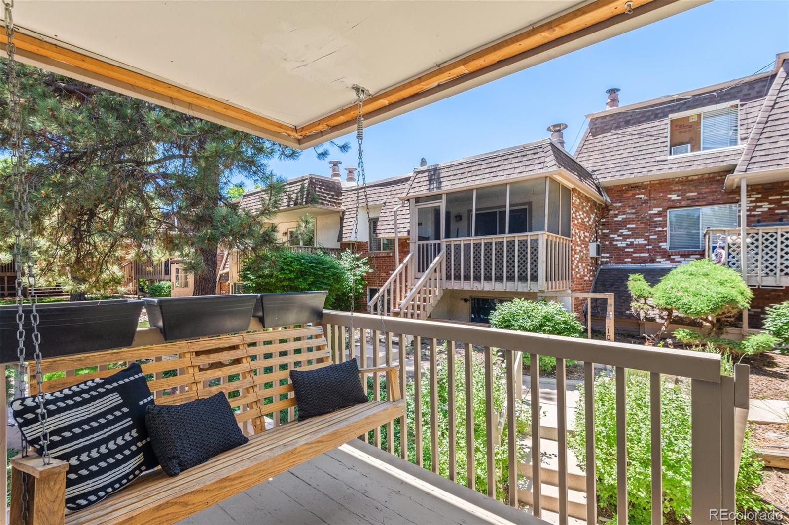 MLS Image #16 for 1525 s holly street,denver, Colorado