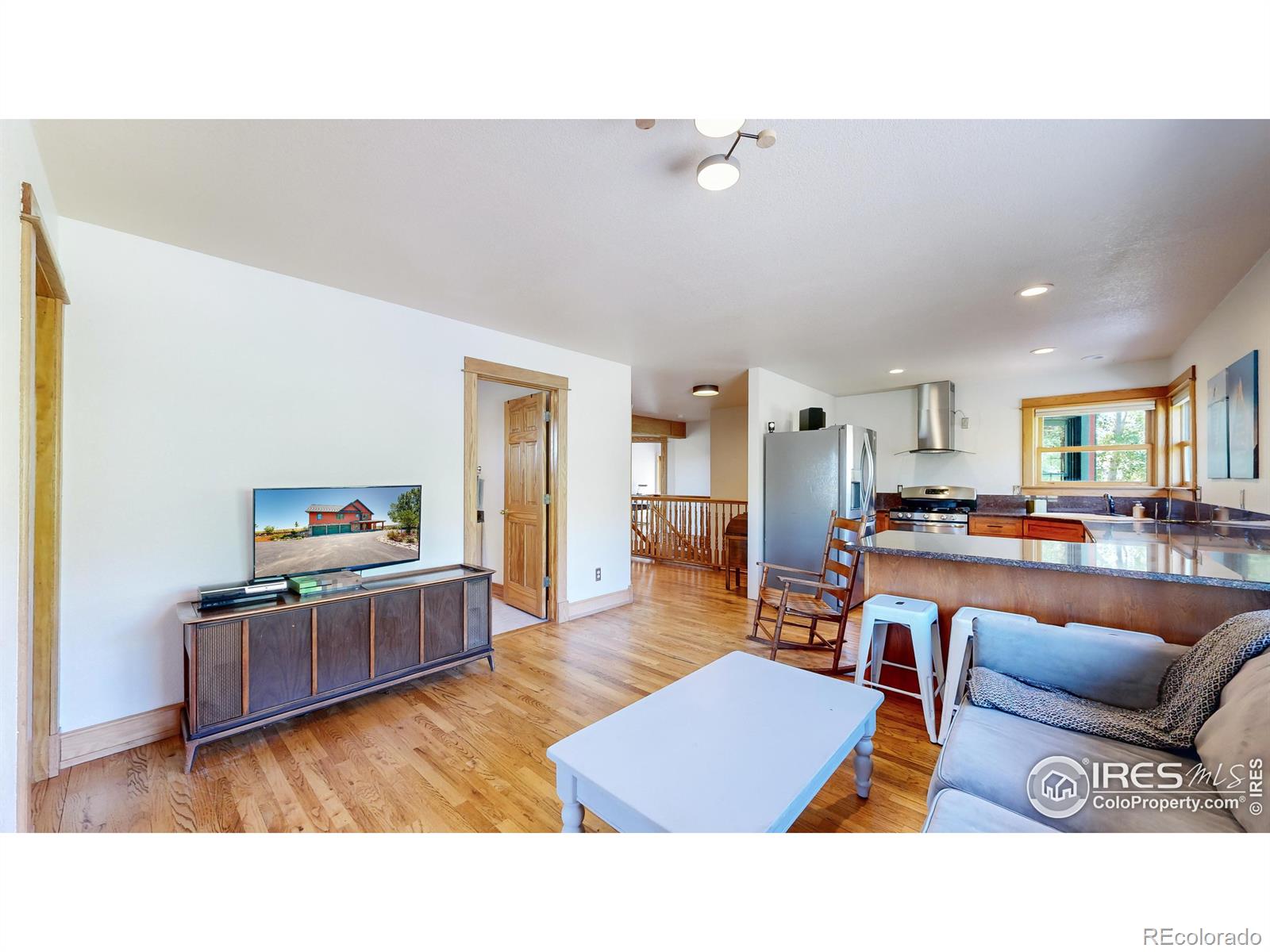 MLS Image #14 for 3070  suri trail,bellvue, Colorado