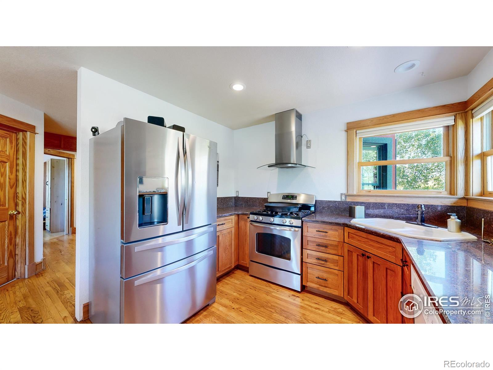 MLS Image #15 for 3070  suri trail,bellvue, Colorado