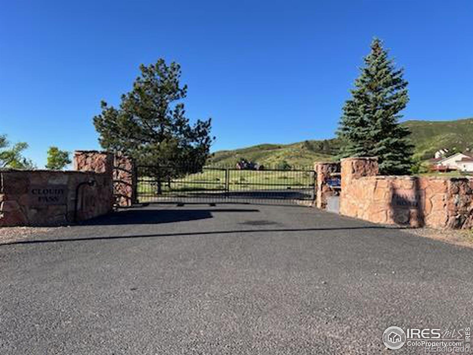 MLS Image #35 for 3070  suri trail,bellvue, Colorado