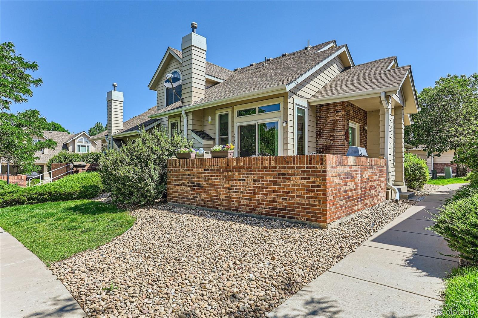 MLS Image #0 for 2123 s troy way,aurora, Colorado