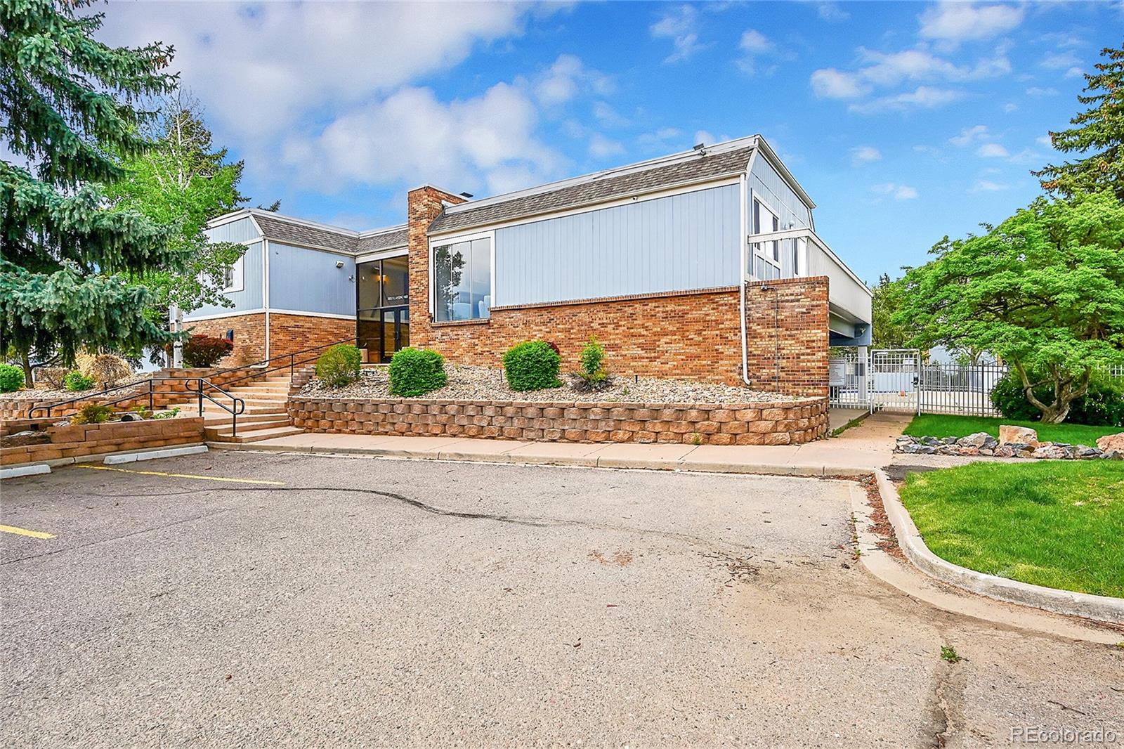 MLS Image #38 for 3087 s macon circle,aurora, Colorado