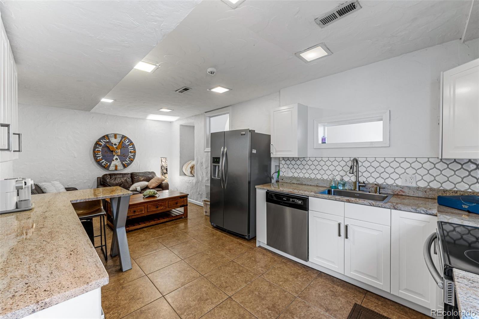 MLS Image #24 for 1395  bellaire street,denver, Colorado