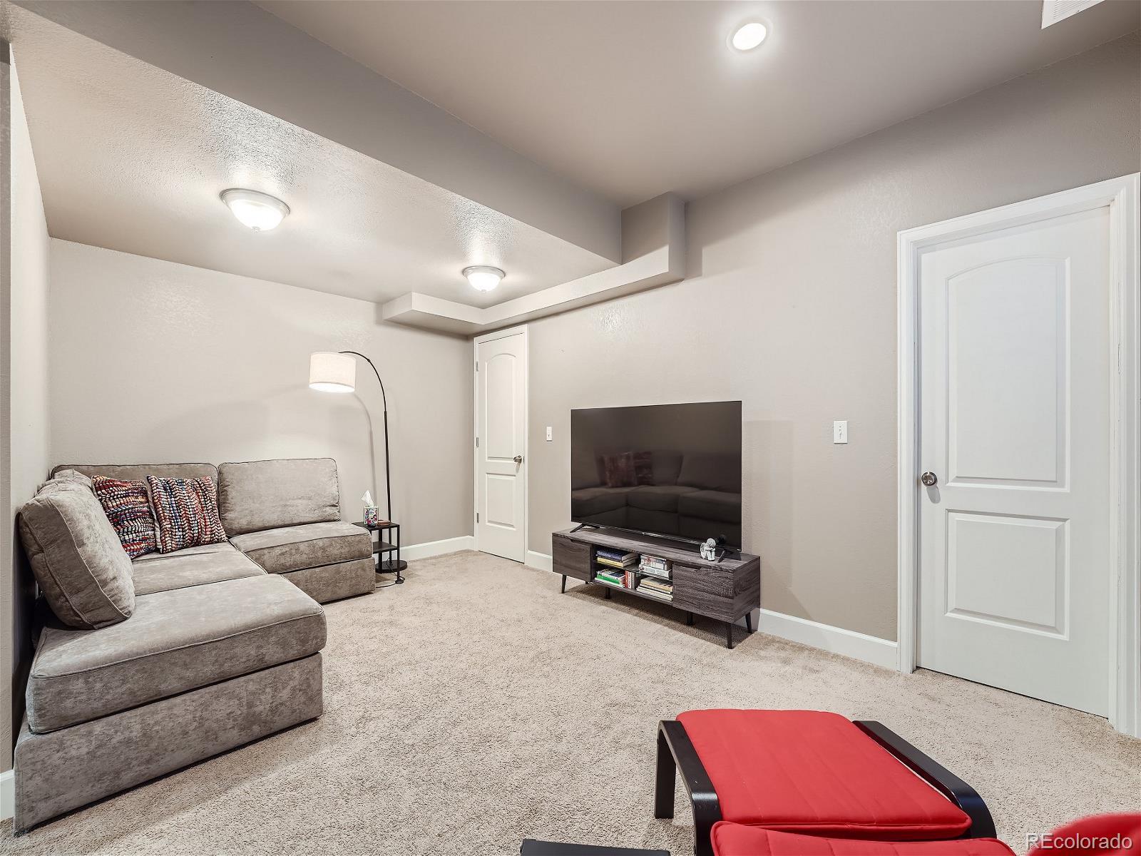 MLS Image #16 for 8036 e 53rd drive,denver, Colorado