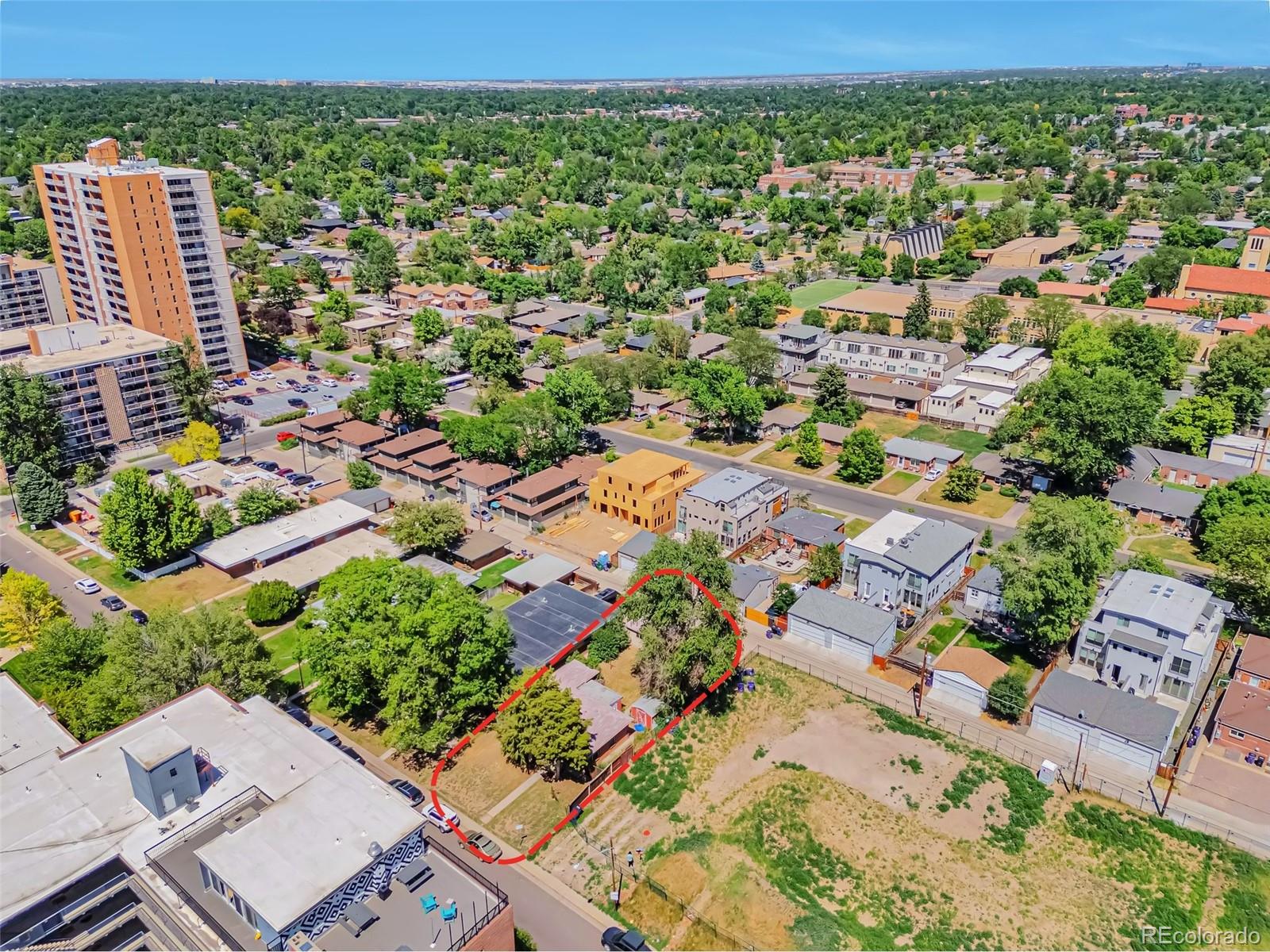 MLS Image #28 for 832  dahlia street,denver, Colorado