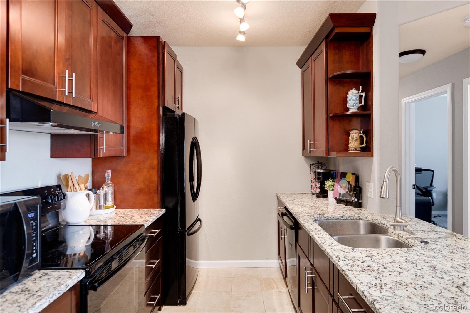 MLS Image #14 for 6013  castlegate drive d26,castle rock, Colorado