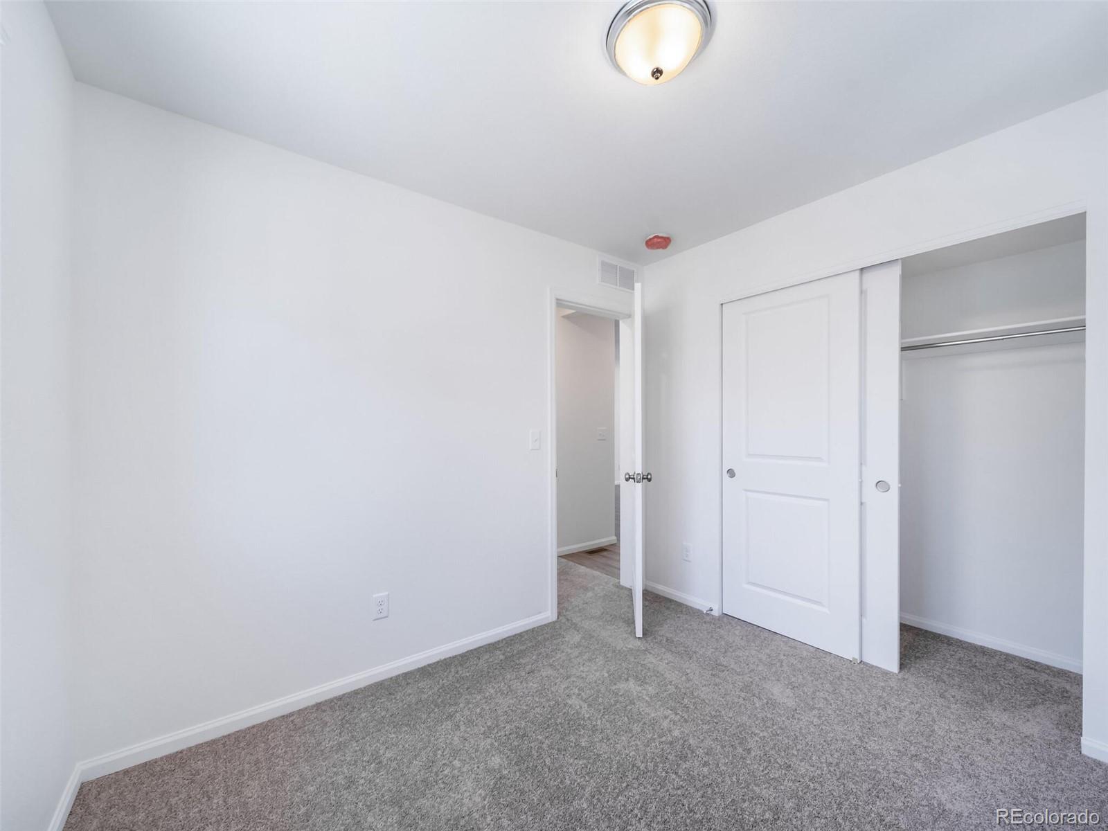 MLS Image #32 for 18127 e 51st place,denver, Colorado