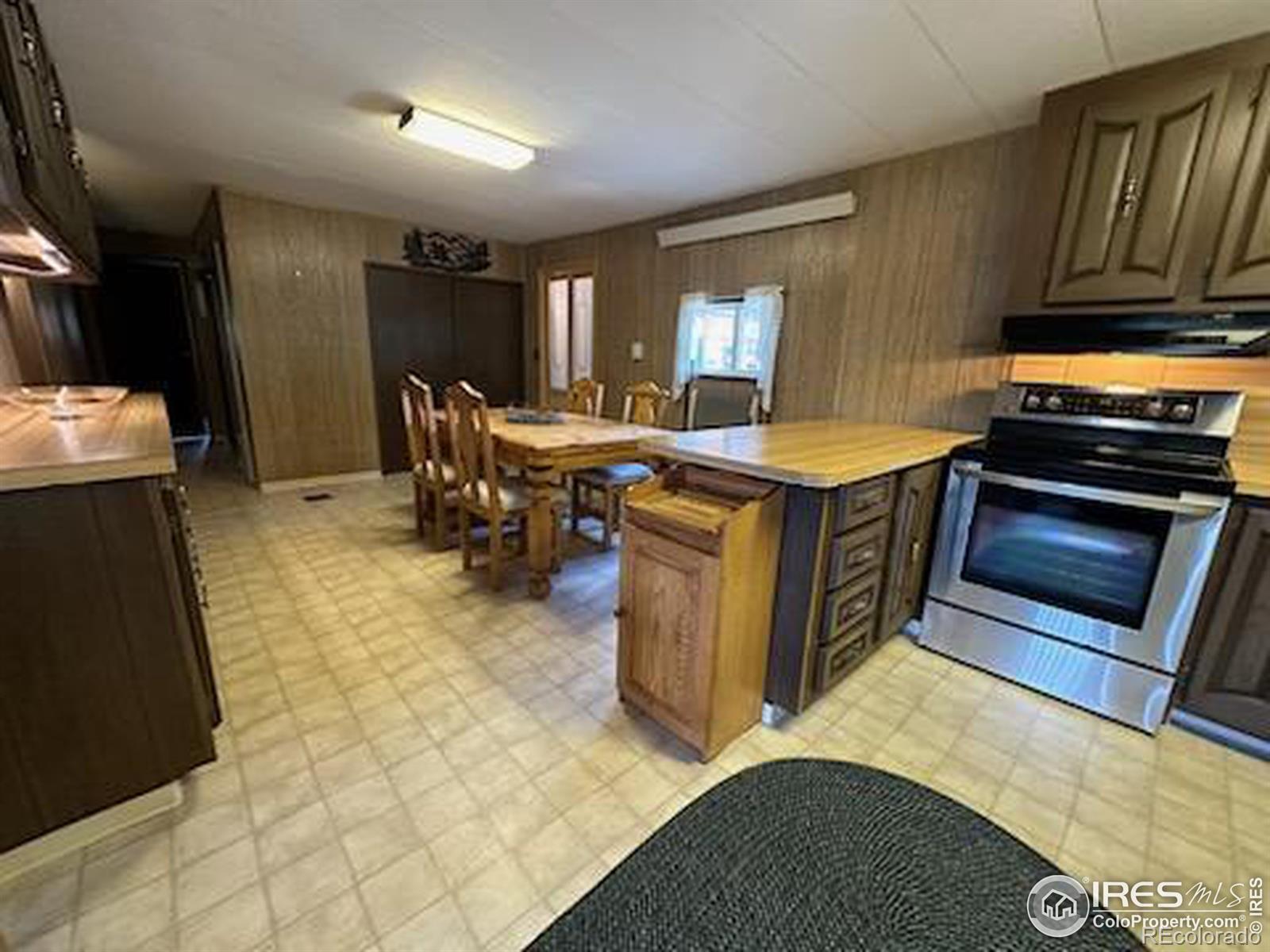 MLS Image #11 for 224  meadow lane,bellvue, Colorado